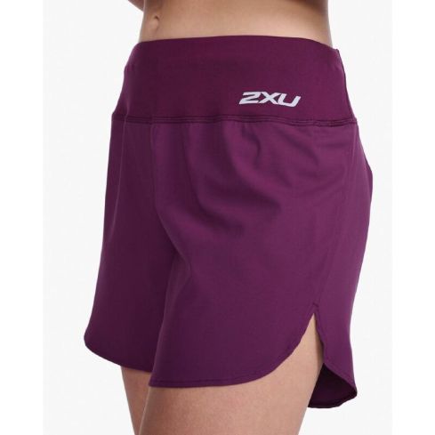 2XU Women's -Aero 5 Inch Shorts -Magenta