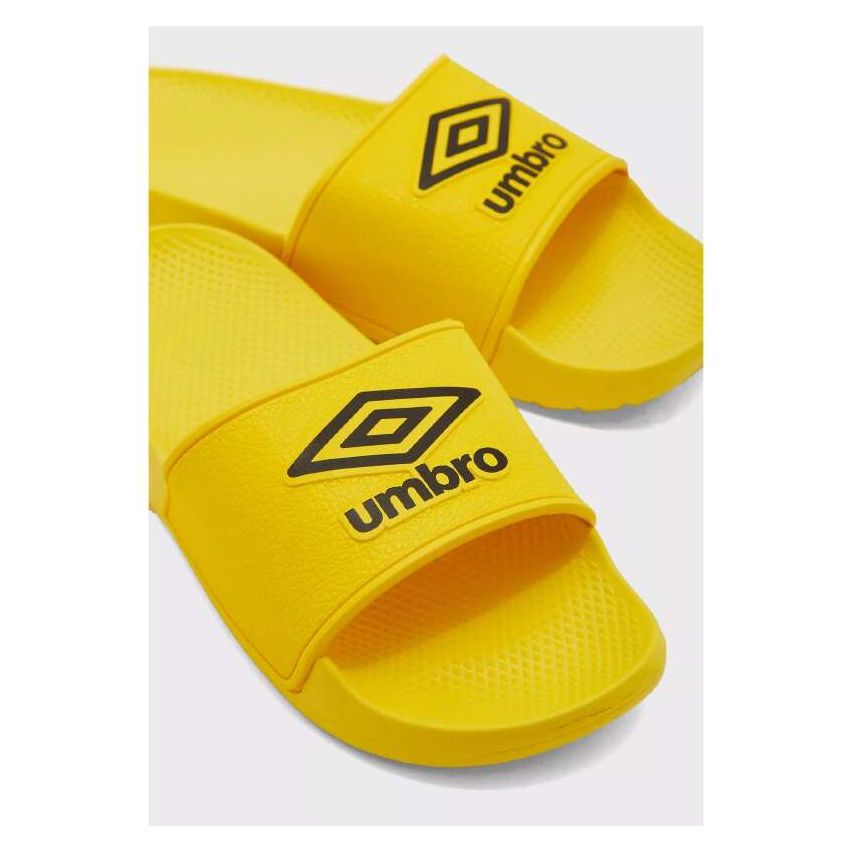 Umbro Squadra Slide Men Performance in Safety Yellow