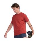 2XU Men's Light Speed Short Sleeve T-Shirt Brown